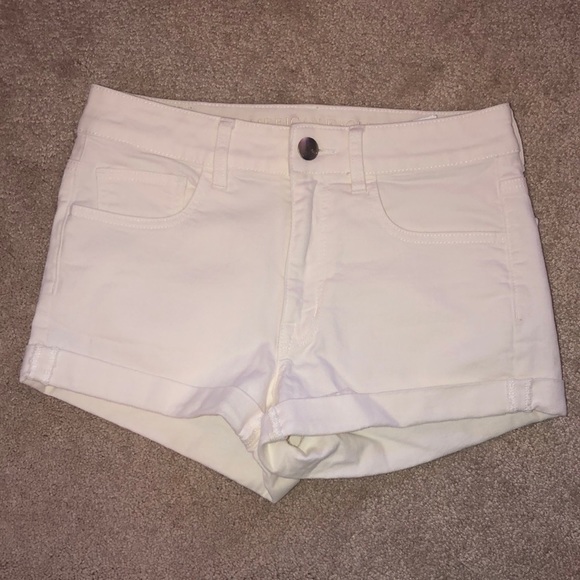 NWOT American Eagle jean shorts